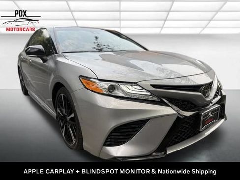 Used 2020 Toyota Camry XSE FWD image 10