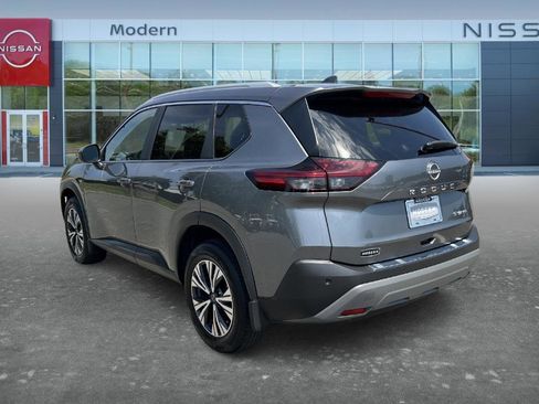 Used 2023 Nissan Rogue SV w/ SV Premium B Package AWD/4WD image 7
