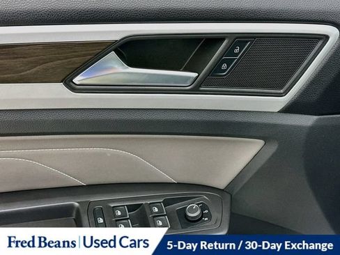 Used 2023 Volkswagen Atlas SE w/ Black Wheel Package AWD/4WD image 24