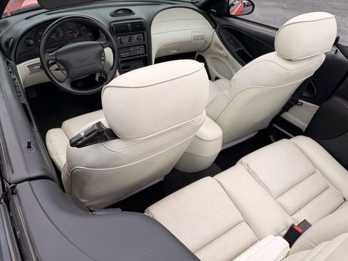 Used 1996 Ford Mustang GT RWD image 38