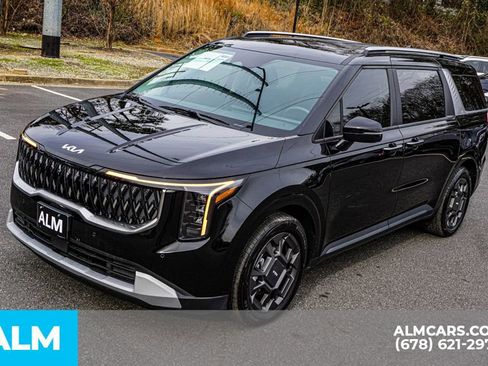 Used 2025 Kia Carnival EX image 15