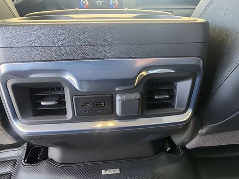 Used 2022 GMC Sierra 1500 AT4 w/ AT4 Premium Package image 20