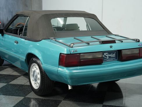 Used 1992 Ford Mustang LX image 8