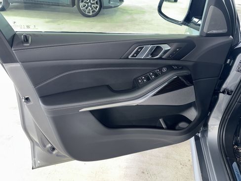 New 2026 BMW X5 xDrive40i w/ M Sport Package image 13
