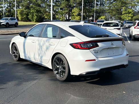 Used 2025 Honda Civic Sport image 9