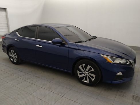 Used 2019 Nissan Altima 2.5 S FWD image 11