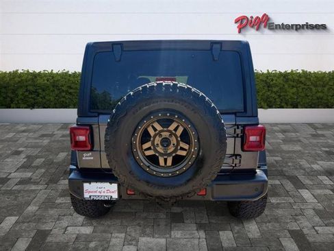 Used 2024 Jeep Wrangler Unlimited Sport AWD/4WD image 12