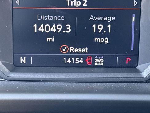 Used 2022 GMC Sierra 2500 SLT w/ SLT Convenience Package image 12