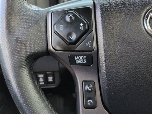 Used 2021 Toyota Tacoma TRD Off-Road w/ TRD Premium Off Road Package image 32