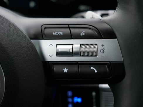 Certified 2025 Hyundai Tucson Limited image 30