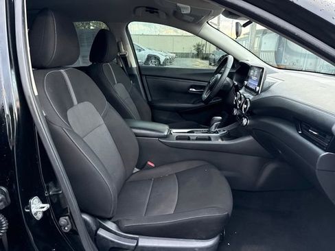 Used 2022 Nissan Sentra SV image 10