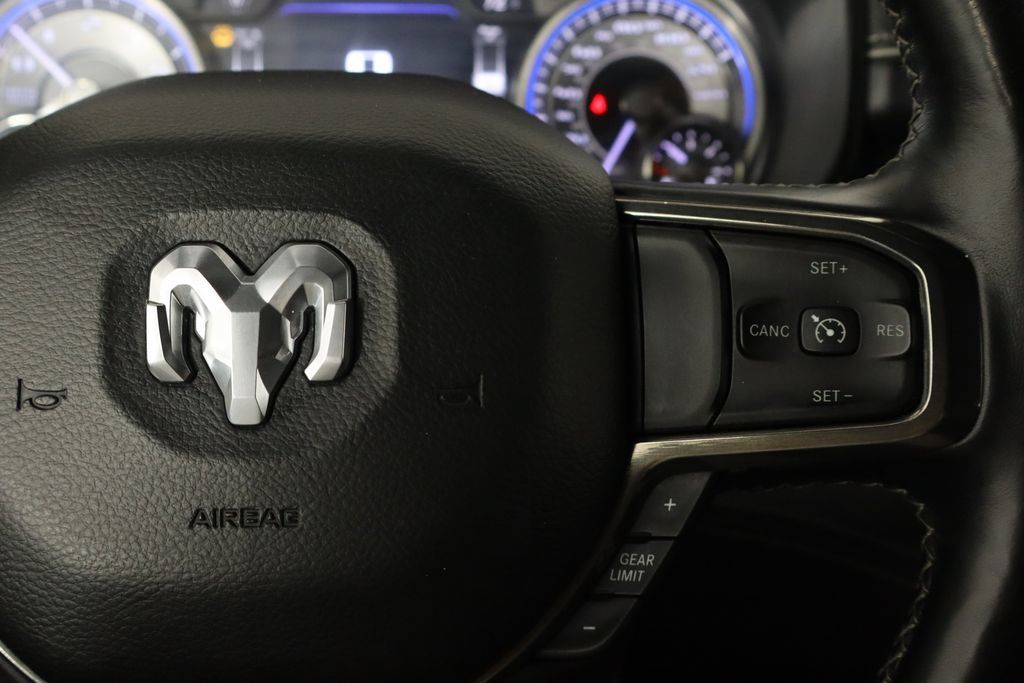 Used 2020 RAM 1500 Limited w/ Body Color Bumper Group AWD/4WD image 10