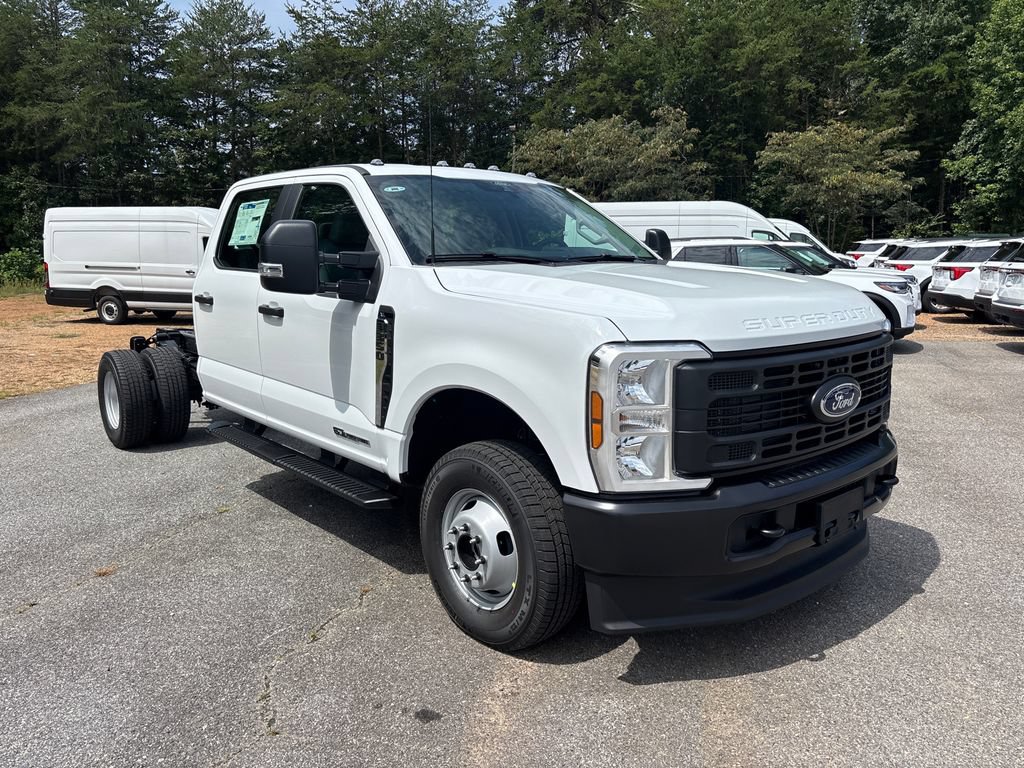 New 2026 Ford F350 XL AWD/4WD image 3