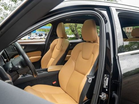 Used 2020 Volvo XC60 T5 Inscription w/ Protection Package Premier FWD image 20