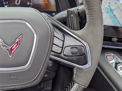 Used 2025 Chevrolet Corvette E-Ray AWD/4WD image 22