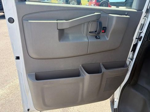 Used 2020 Chevrolet Express 2500 w/ Driver Convenience Package RWD image 27