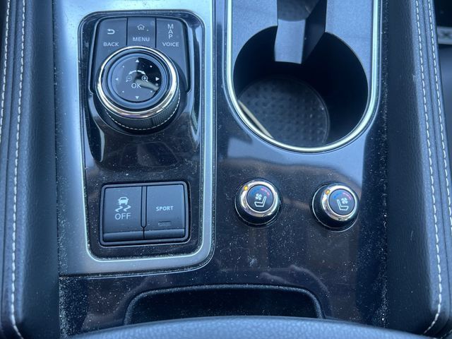 Used 2023 Nissan Maxima Platinum w/ Sport Mat Group FWD image 30