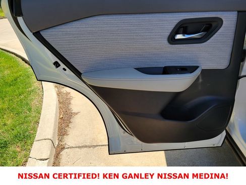 Certified 2023 Nissan Rogue SV AWD/4WD image 41