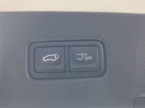 Used 2025 Kia Telluride S AWD/4WD image 8