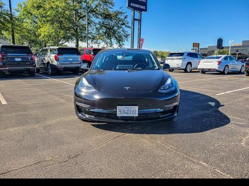 Used 2022 Tesla Model 3 Long Range AWD/4WD image 7