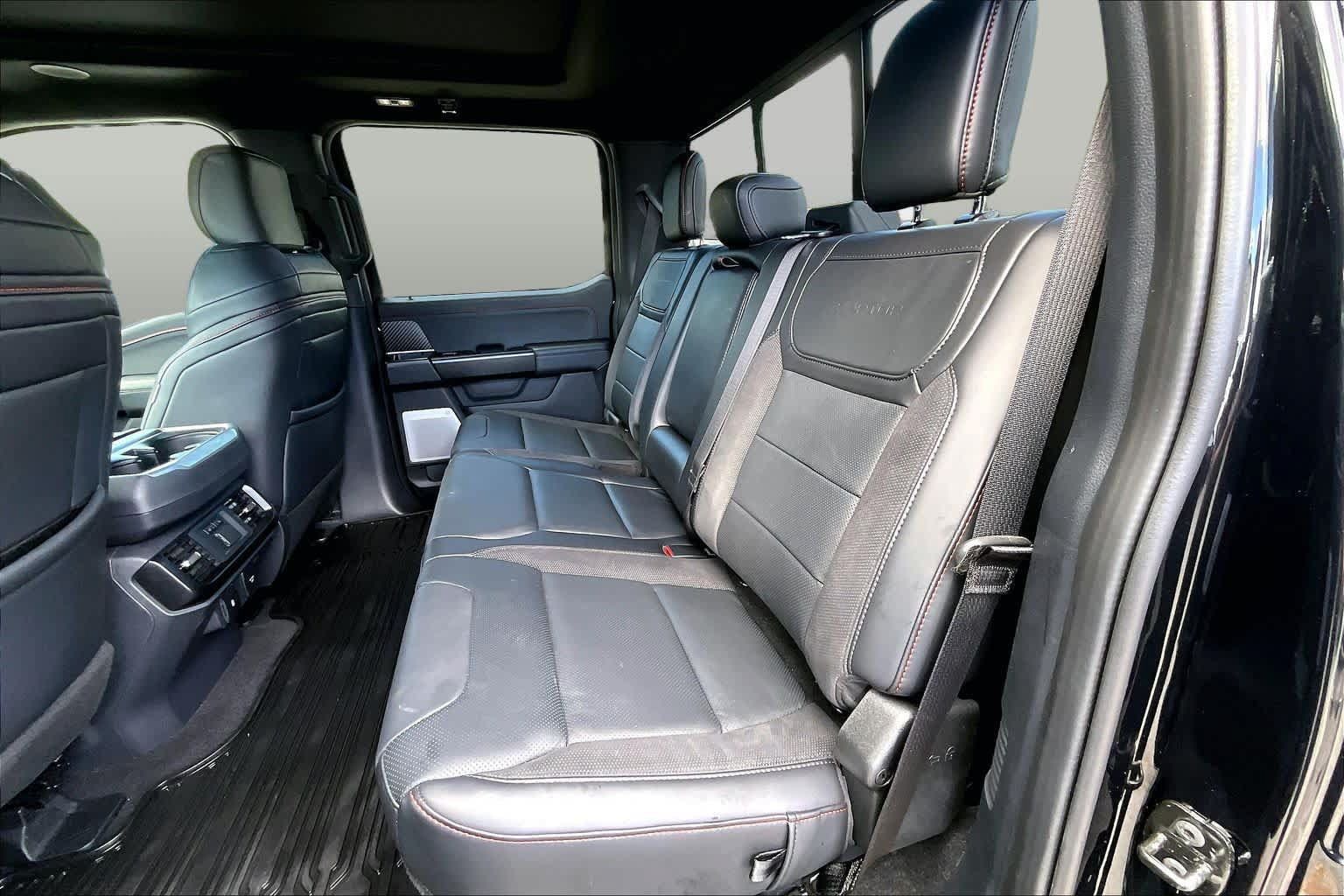 Used 2025 Ford F150 Raptor AWD/4WD image 19
