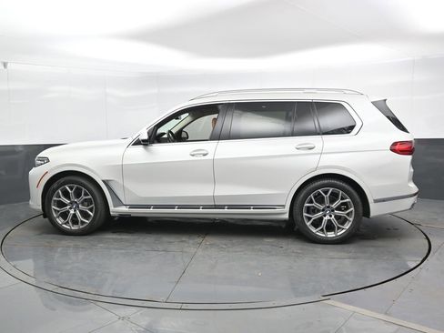 Used 2020 BMW X7 xDrive40i w/ Luxury Seating Package AWD/4WD image 10