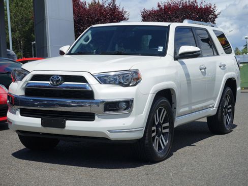 Used 2016 Toyota 4Runner Limited AWD/4WD image 1