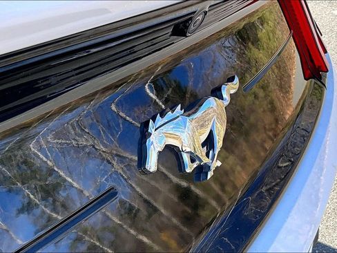 Used 2021 Ford Mustang Premium image 22