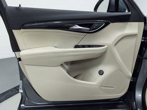 Used 2022 Buick Envision Preferred image 11
