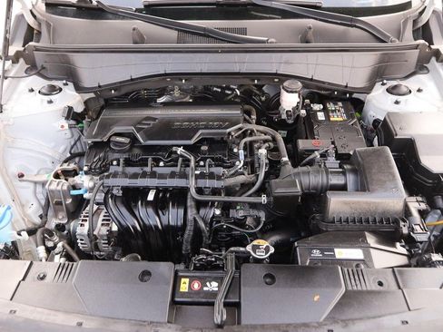 Used 2025 Hyundai Kona SEL FWD image 28
