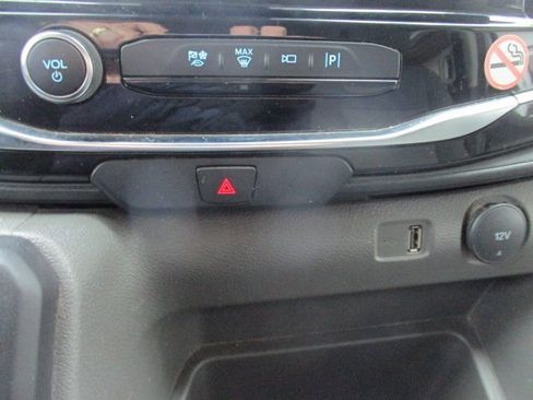 Used 2023 Ford Transit 350 XLT image 16