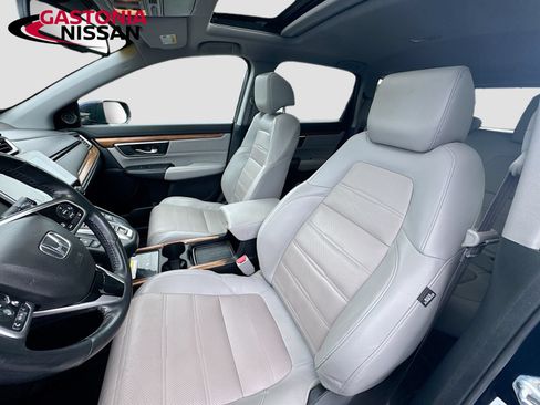 Used 2022 Honda CR-V Touring image 27