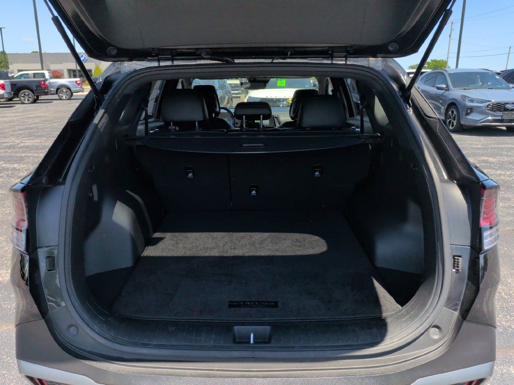 Used 2023 Kia Sportage X-Line AWD/4WD image 32