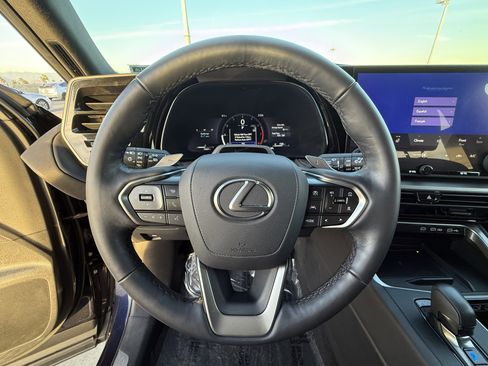 Used 2024 Lexus TX 350 FWD image 20