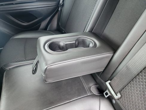 Certified 2022 Buick Encore Preferred image 16