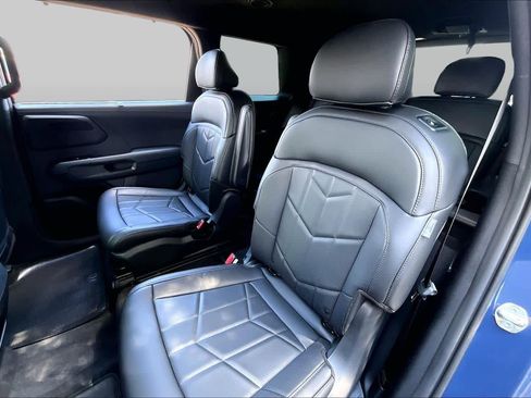 Used 2027 Kia Telluride EX X-Line AWD/4WD image 42