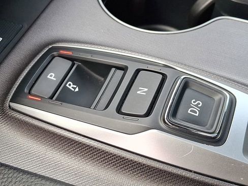 Used 2025 Honda Passport EX-L image 16