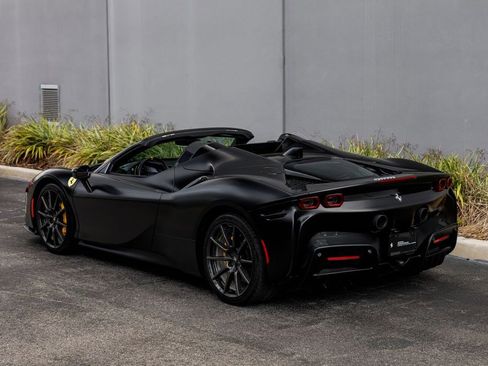Used 2022 Ferrari SF90 Spider AWD/4WD image 3