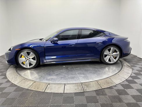 Used 2020 Porsche Taycan Turbo image 16