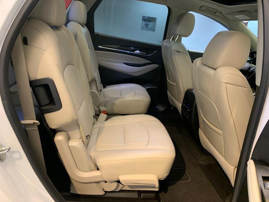Used 2020 Buick Enclave Premium w/ Sun and Sites Package AWD/4WD image 17