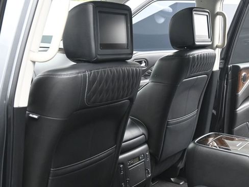 Used 2018 INFINITI QX80 4WD w/ Deluxe Technology Package image 21