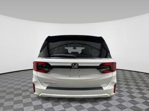 New 2026 Honda Odyssey EX-L image 4