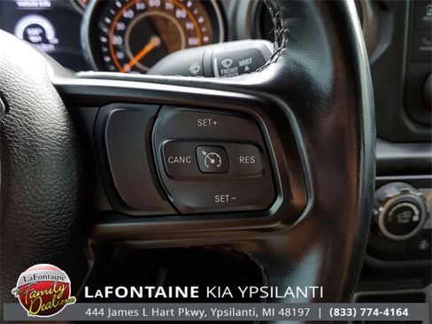 Used 2021 Jeep Wrangler Unlimited Sport image 19