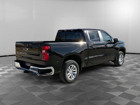 New 2026 Chevrolet Silverado 1500 LT w/ Z71 Off-Road Package image 3