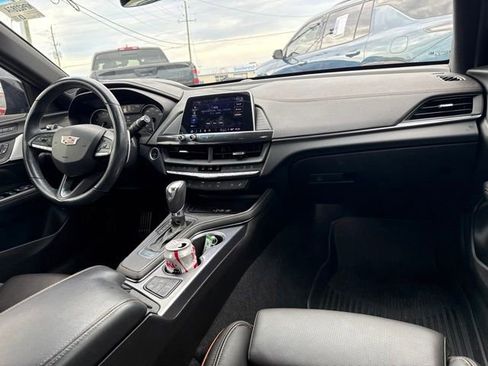Used 2022 Cadillac CT4 Sport RWD image 23