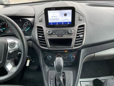Used 2022 Ford Transit Connect XL image 31