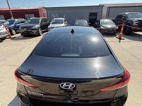 Used 2018 Hyundai Elantra SEL w/ Cargo Package image 22