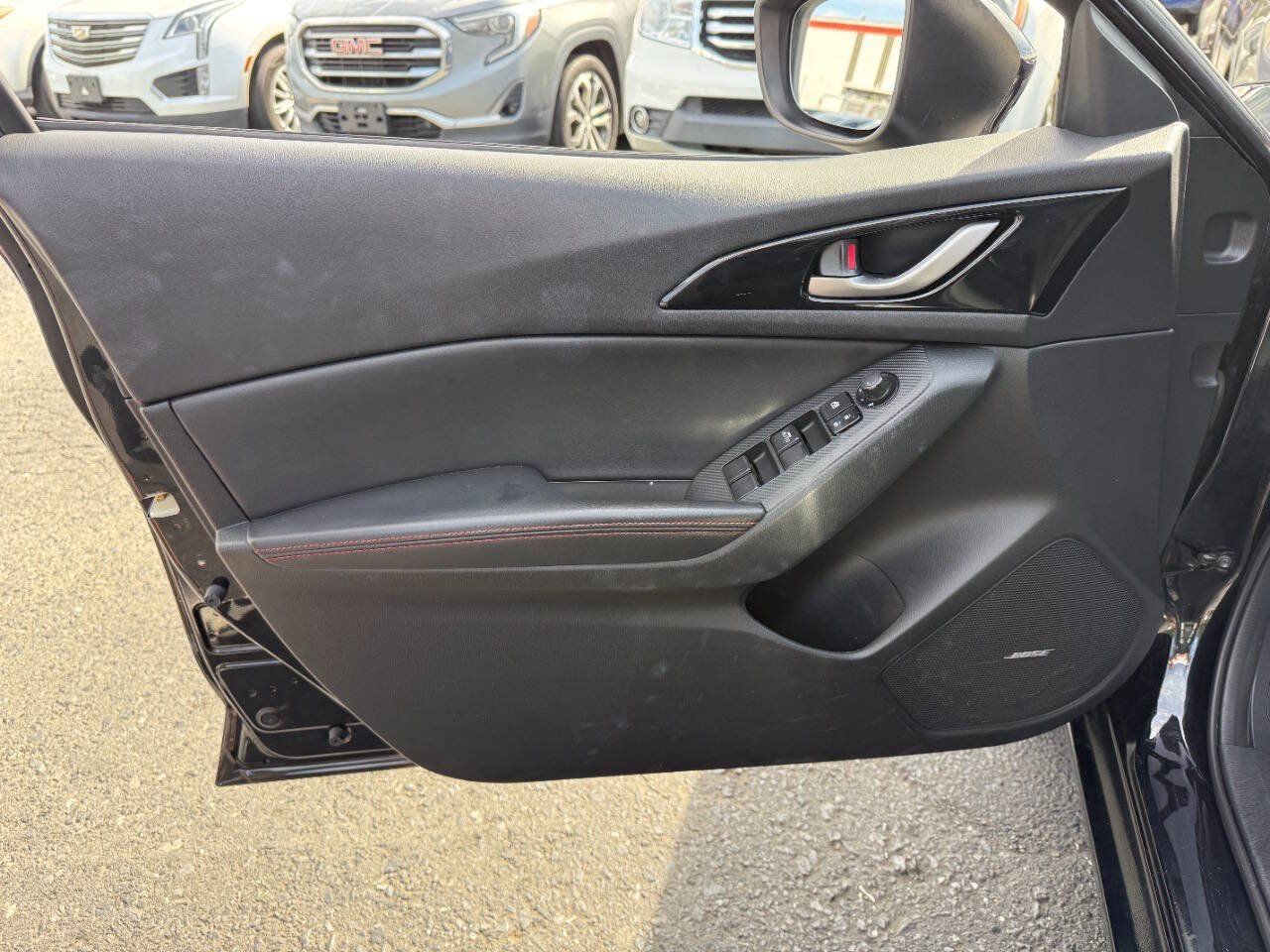 Used 2015 MAZDA MAZDA3 i Grand Touring FWD image 16