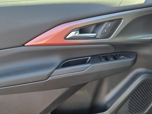 New 2026 Chevrolet Equinox EV RS image 12