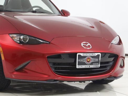 Used 2019 MAZDA MX-5 Miata RF Grand Touring RWD image 47